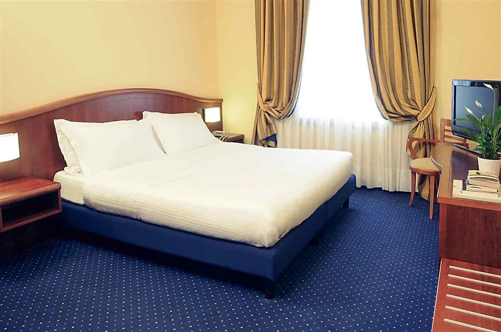 Mercure Genova San Biagio 4*, Génova Itália