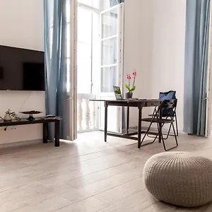 Apartment Niu Lux, Genoa