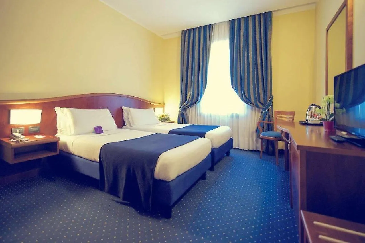 Mercure Genova San Biagio 4*,  Italien