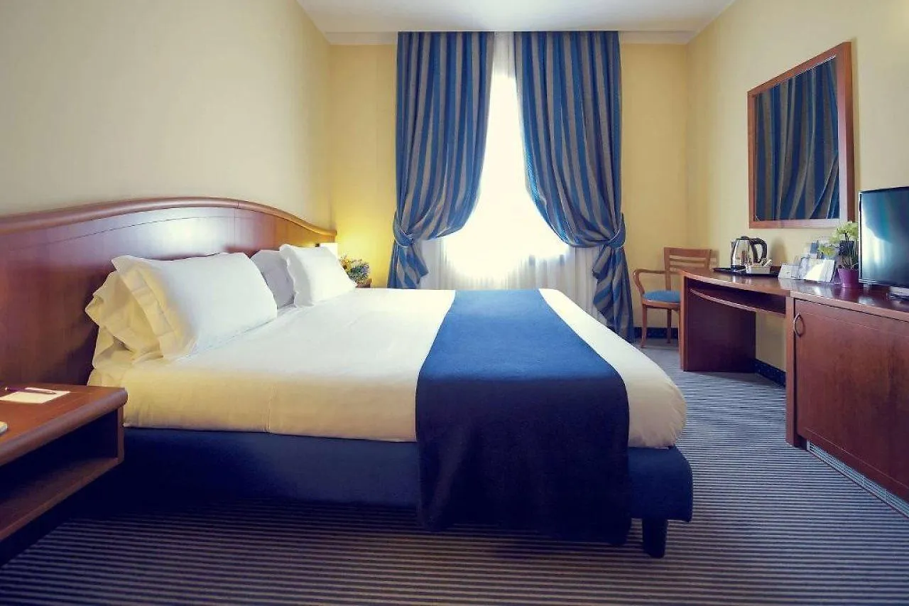Mercure Genova San Biagio Hotel