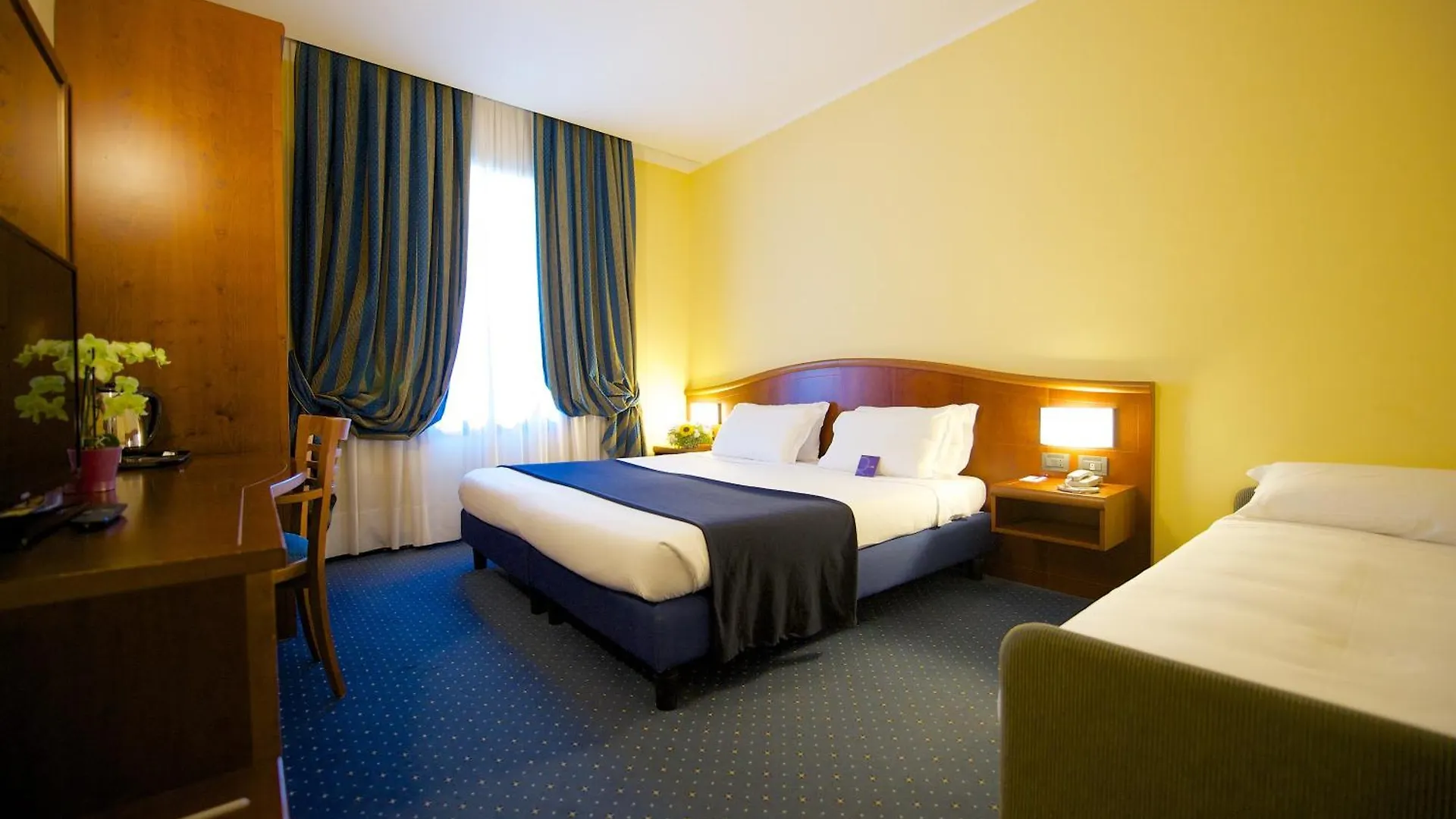 Mercure Genova San Biagio Hotel