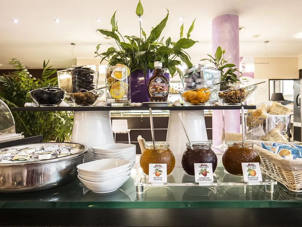 Mercure Genova San Biagio Hotel